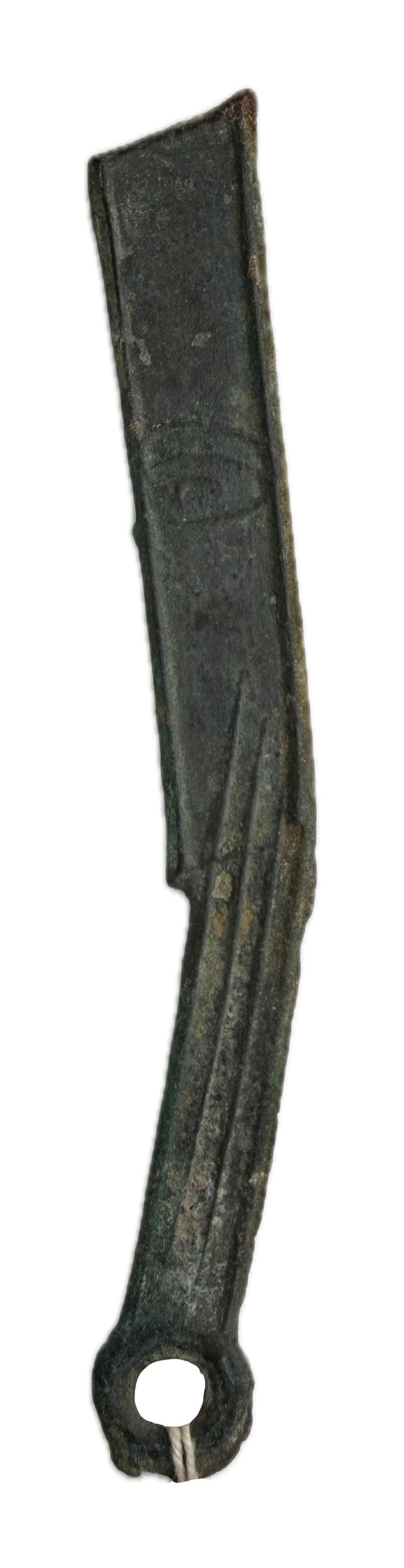 Angled-back Ming Knife